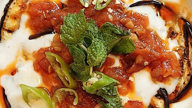 Borani Banjan.